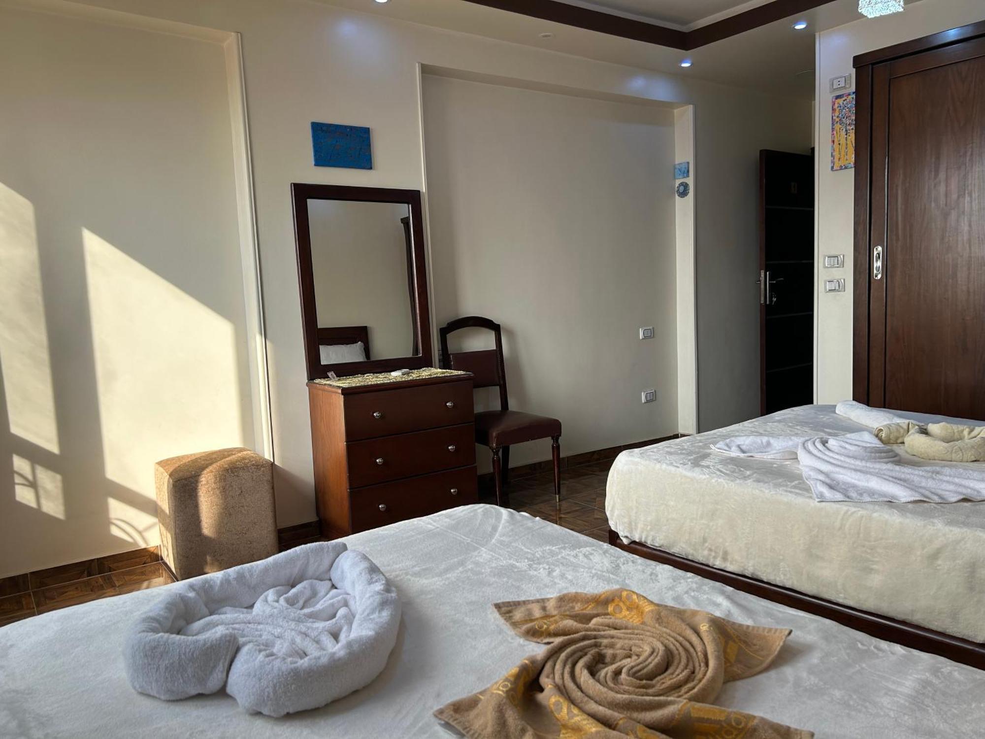 Isis Guest House Nazlet el-Sîsi Dış mekan fotoğraf